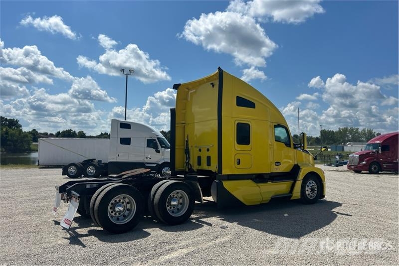 Kenworth T680 Prime Movers