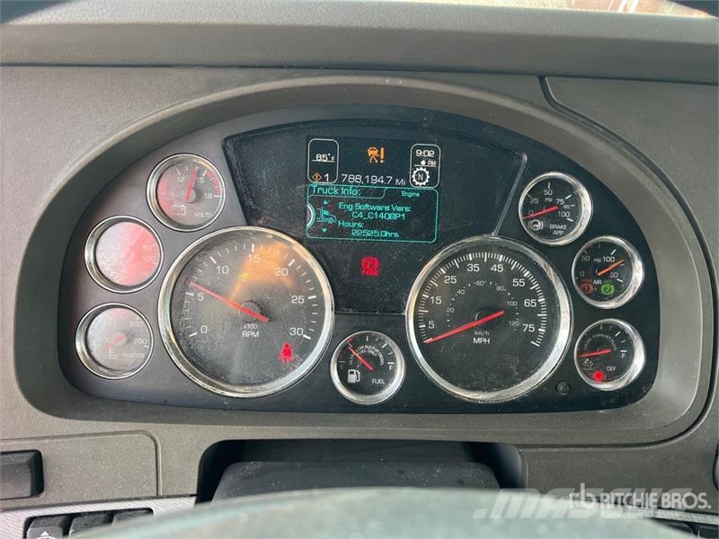 Kenworth T680 Motrici e Trattori Stradali