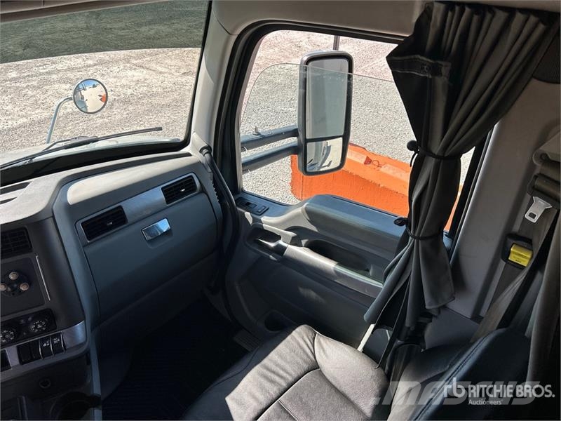 Kenworth T680 Cavalos mecânicos