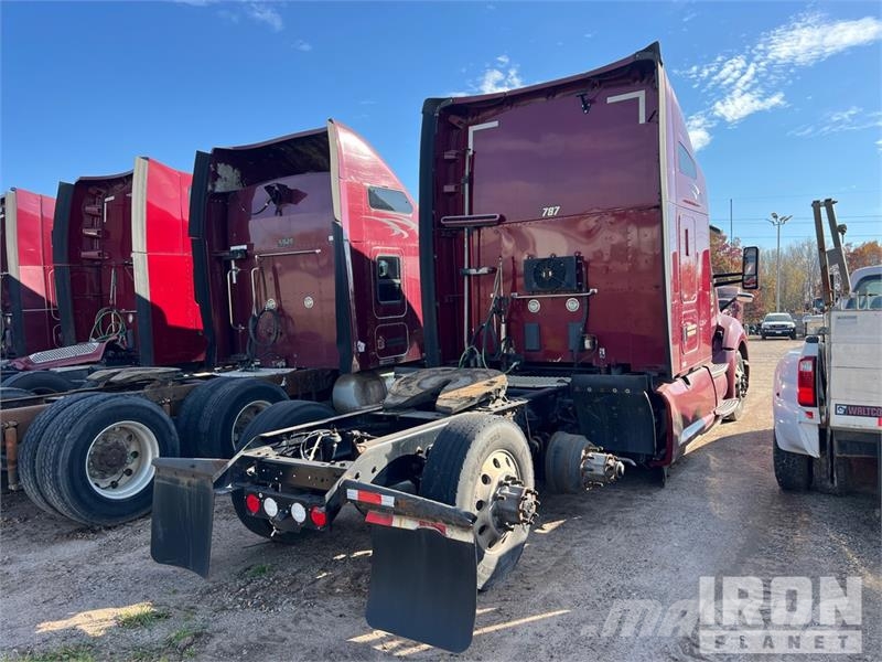 Kenworth T680 Vilcēji