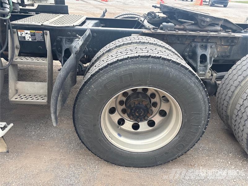 Kenworth T680 Влекачи