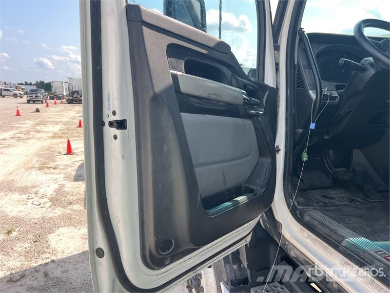 Kenworth T680 Prime Movers