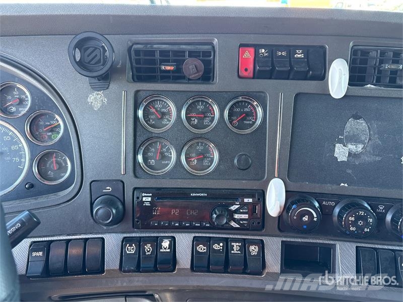 Kenworth T680 Влекачи