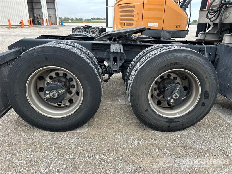 Kenworth T680 Sattelzugmaschinen