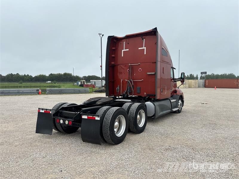 Kenworth T680 Vetopöytäautot