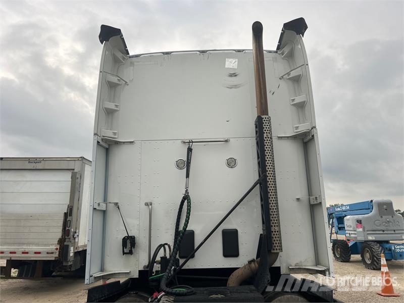 Kenworth T680 Tractor Units