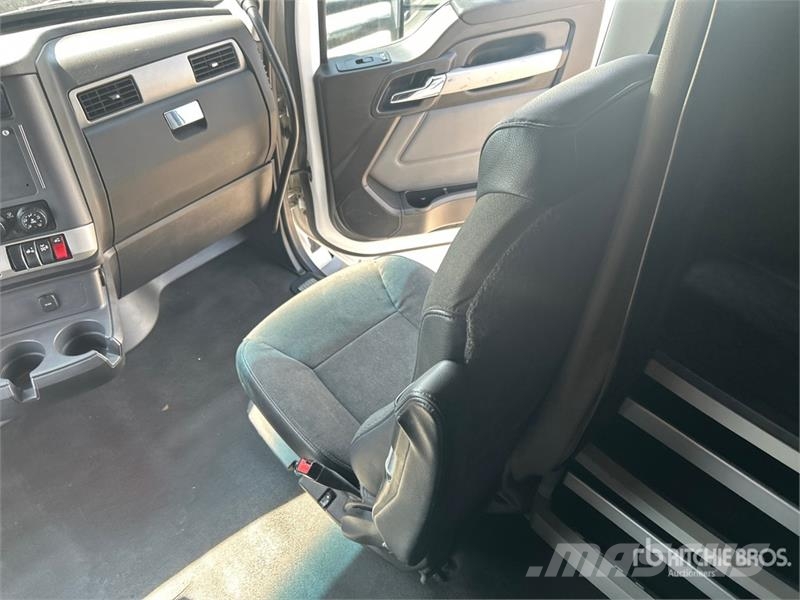 Kenworth T680 Prime Movers