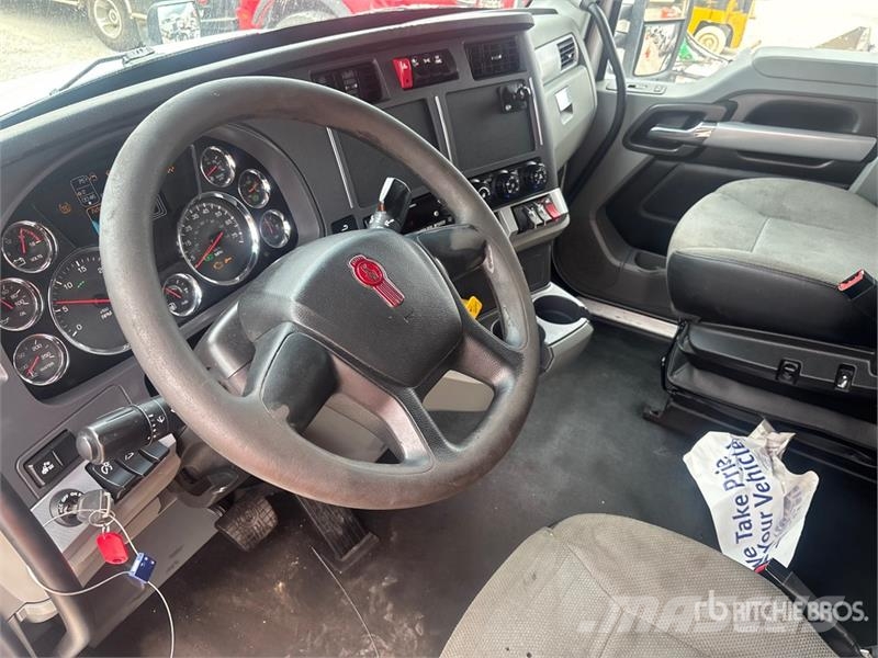 Kenworth T680 Tracteur routier