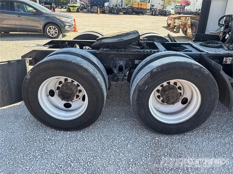 Kenworth T680 Tegljači