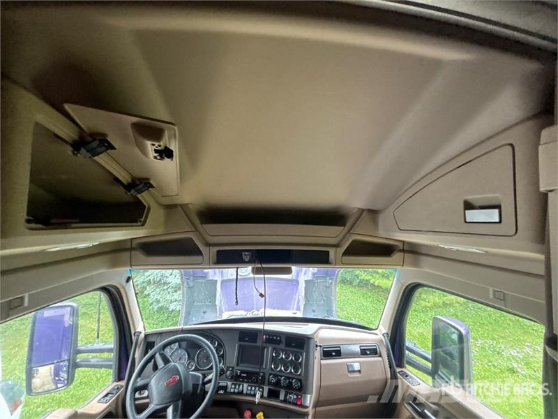 Kenworth T680 Vetopöytäautot