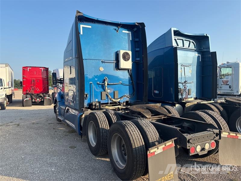 Kenworth T680 Vilcēji