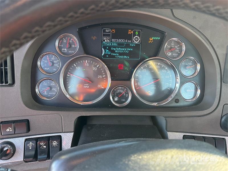 Kenworth T680 6x4 T/A Day Cab Truck Tractor Vilcēji