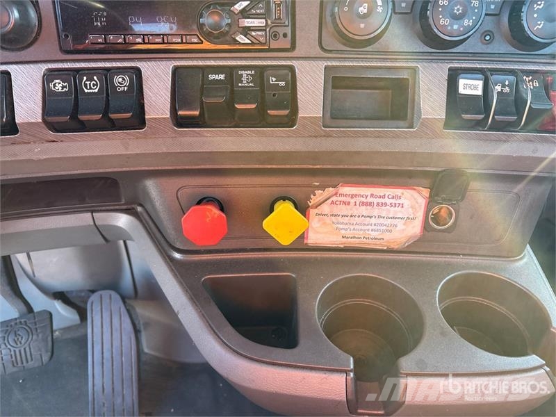 Kenworth T680 6x4 T/A Day Cab Truck Tractor Vilcēji