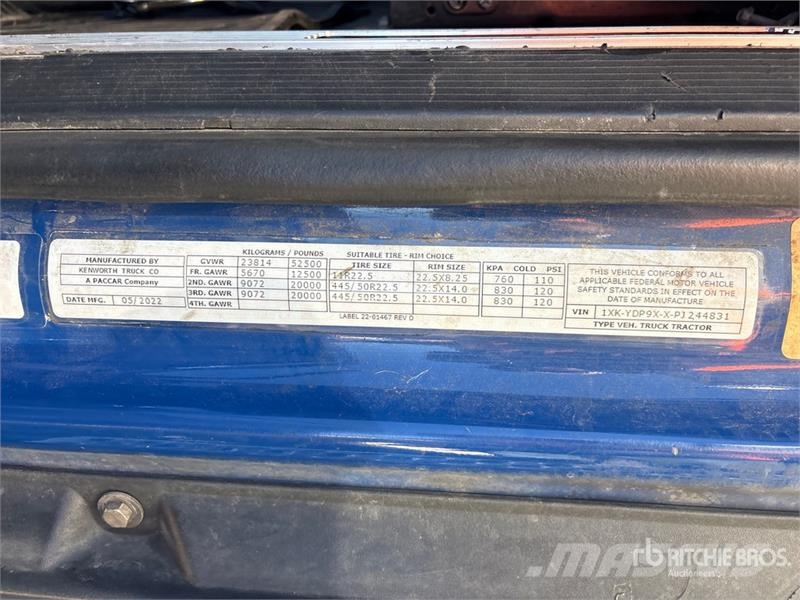 Kenworth T680 6x4 T/A Day Cab Truck Tractor 牵引车