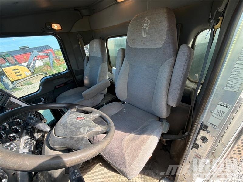 Kenworth T800 Kombinētās vakumsūkņa mašīnas