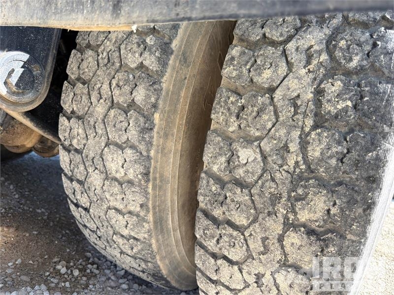 Kenworth T800 Kombinētās vakumsūkņa mašīnas