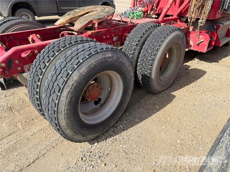 Kenworth T800 Çekiciler