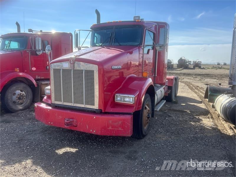 Kenworth T800 Тягачі