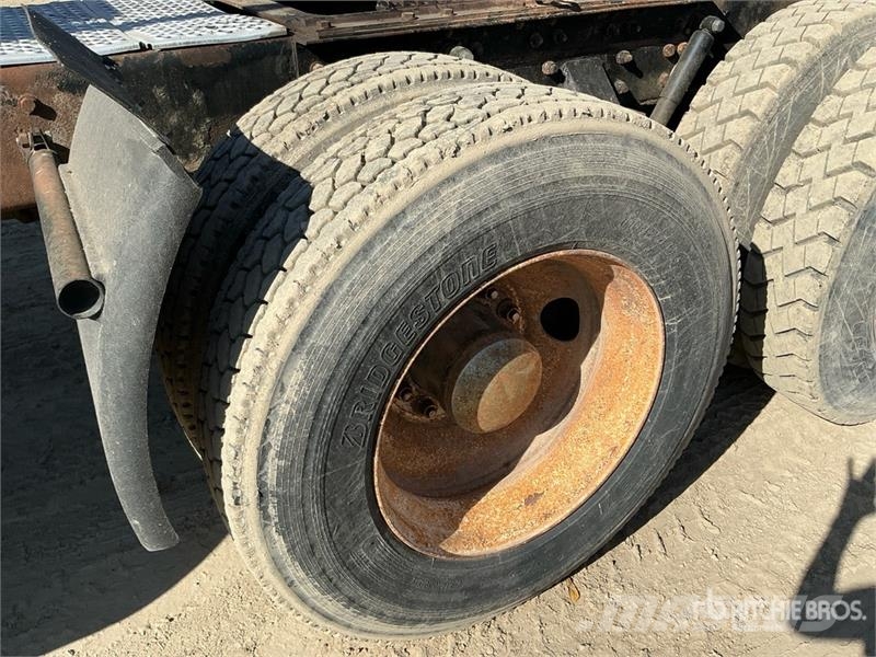 Kenworth T800 Tracteur routier