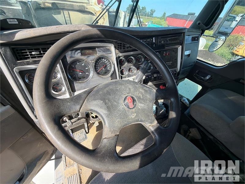 Kenworth T800 Kombinētās vakumsūkņa mašīnas
