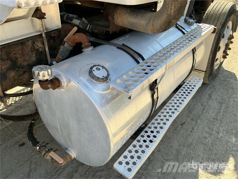 Kenworth T800 Tracteur routier