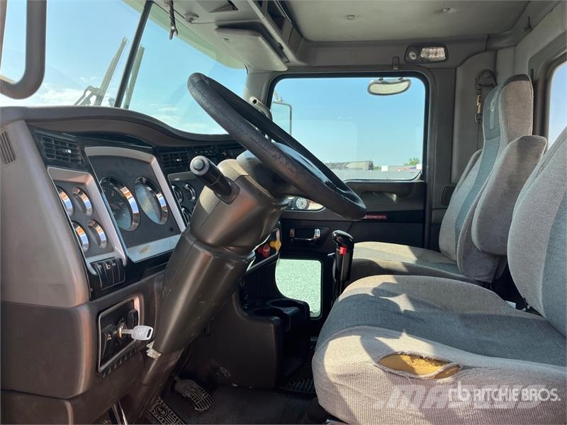 Kenworth T800 وحدات الجر