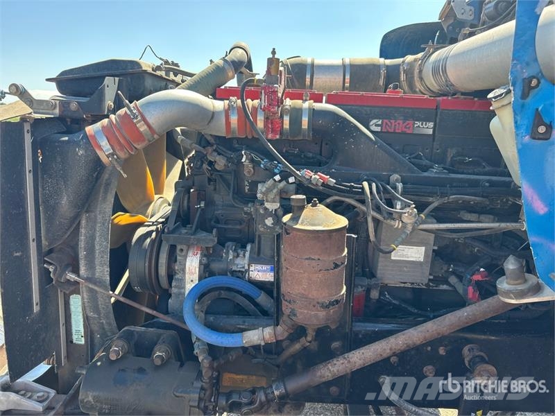 Kenworth T800 Combi / vacuum trucks