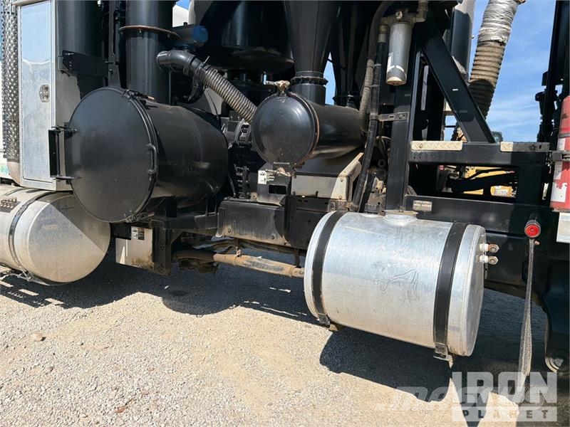 Kenworth T800 Kombinētās vakumsūkņa mašīnas