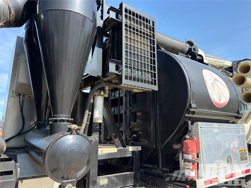 Kenworth T800 Kombinētās vakumsūkņa mašīnas