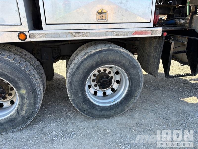 Kenworth T800 Kombinētās vakumsūkņa mašīnas