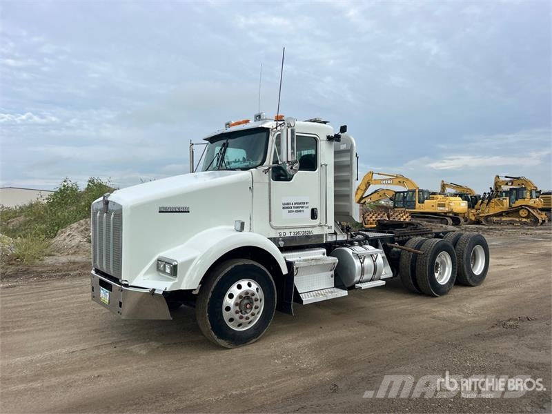 Kenworth T800 Trekkvogner