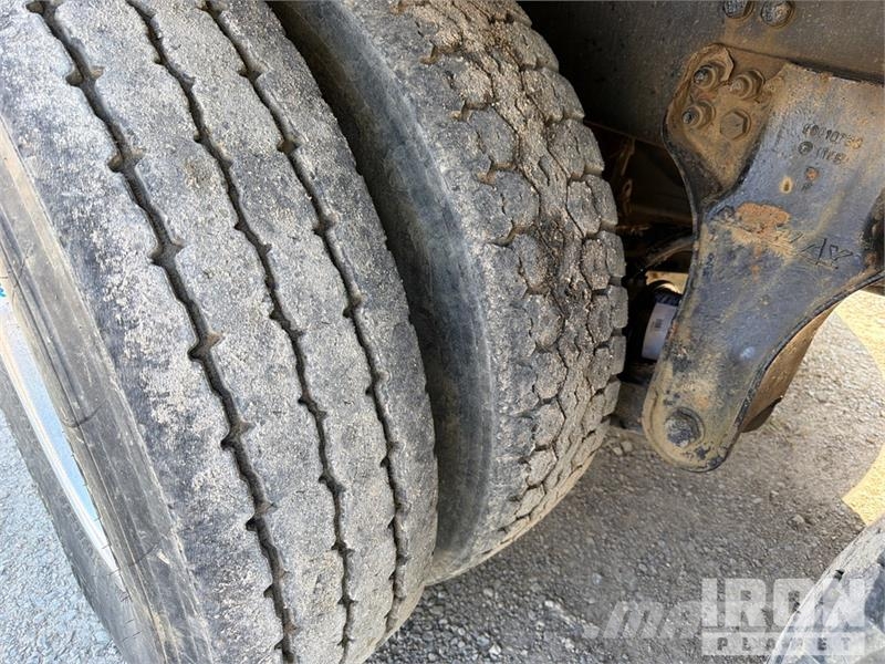 Kenworth T800 Kombinētās vakumsūkņa mašīnas