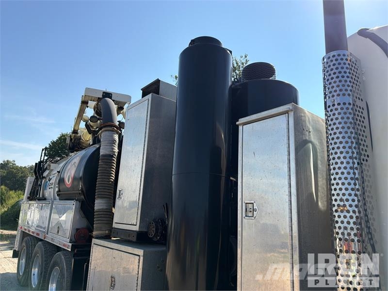 Kenworth T800 Kombinētās vakumsūkņa mašīnas