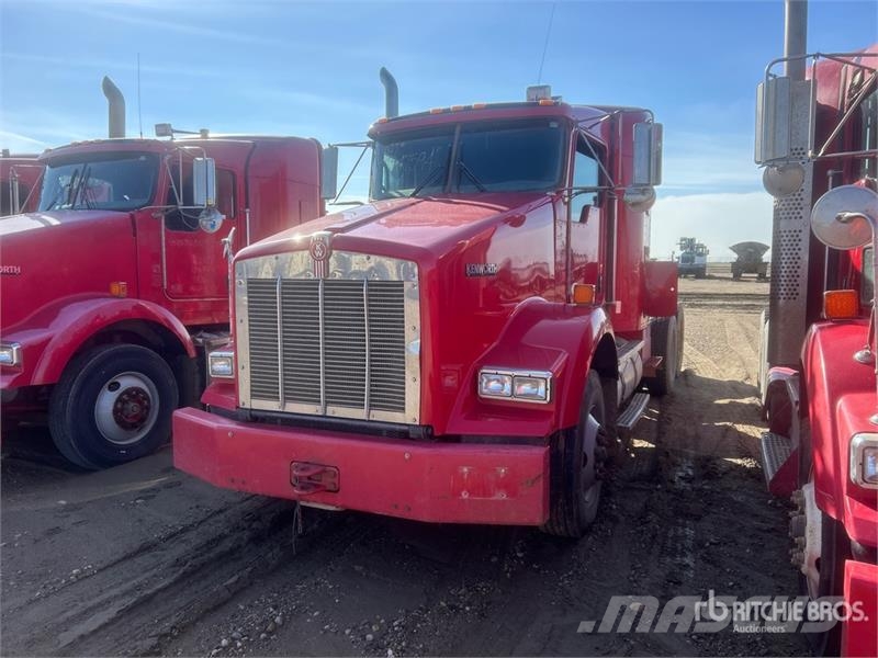 Kenworth T800 Тягачі