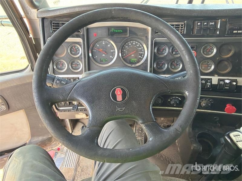 Kenworth T800 Çekiciler