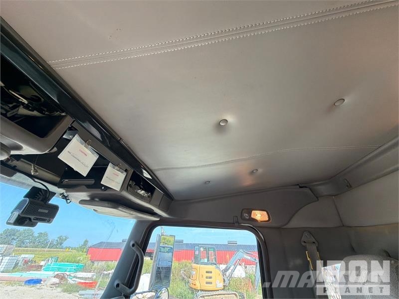 Kenworth T800 Kombinētās vakumsūkņa mašīnas