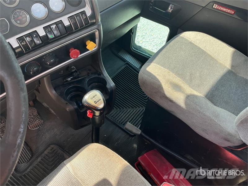 Kenworth T800 وحدات الجر