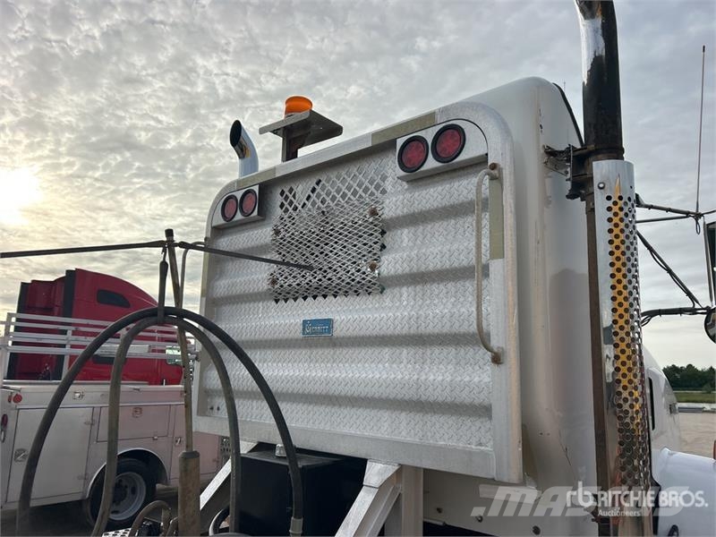 Kenworth T800 Vilcēji