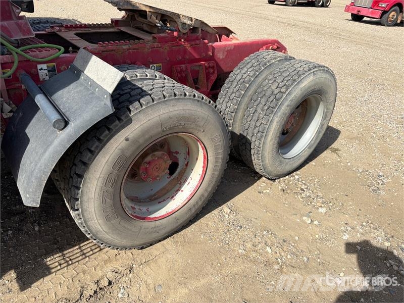 Kenworth T800 Çekiciler