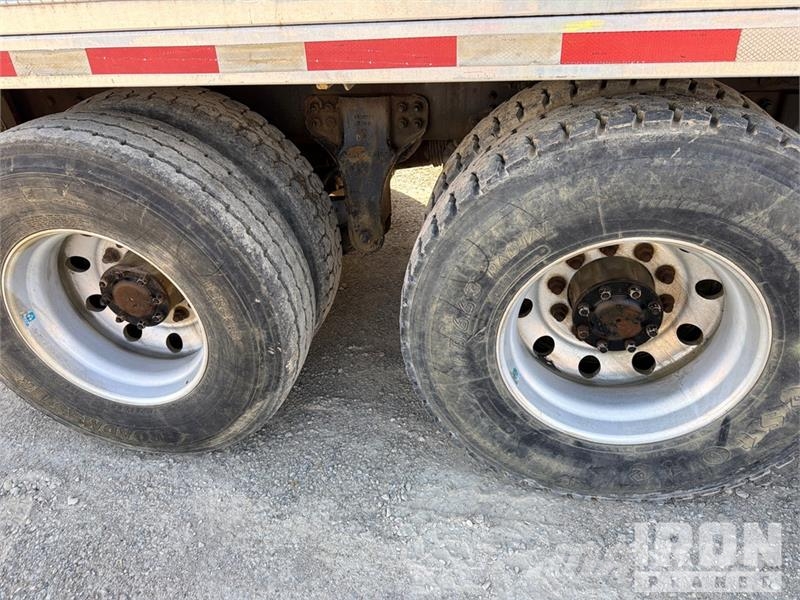 Kenworth T800 Kombinētās vakumsūkņa mašīnas