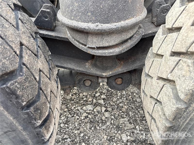 Kenworth T800 6x4 Cab and Chassis Kabine i unutrašnjost