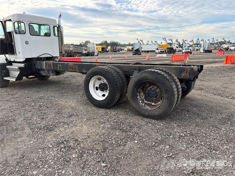 Kenworth T800 6x4 Cab and Chassis Kabine i unutrašnjost