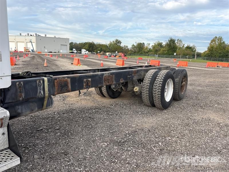 Kenworth T800 6x4 Cab and Chassis Kabine i unutrašnjost