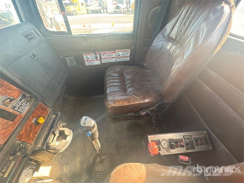 Kenworth T800 6x4 Mixer Truck Betonmischer