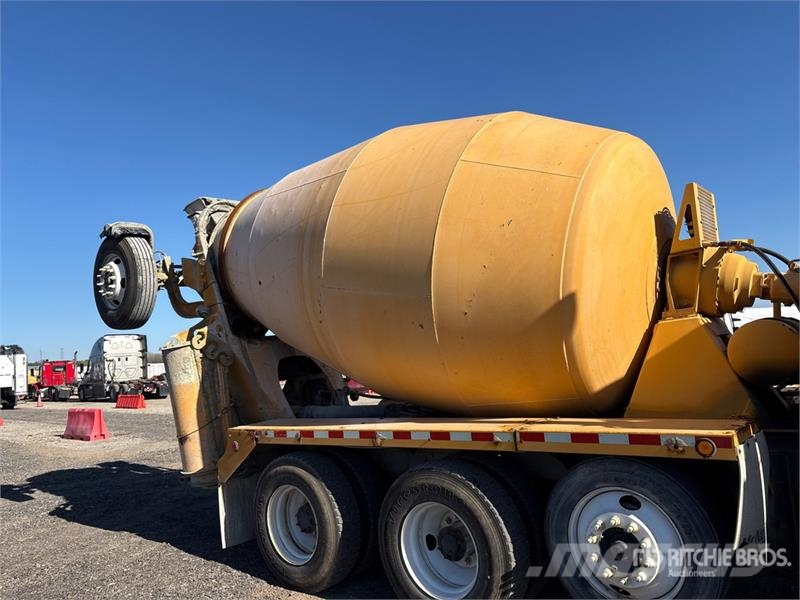 Kenworth T800 6x4 Mixer Truck Betonmischer