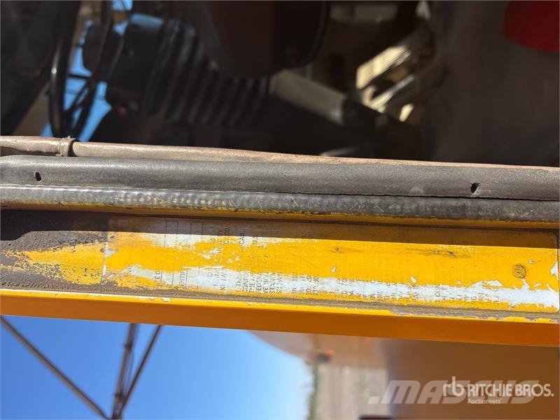 Kenworth T800 6x4 Mixer Truck Betonkeverők/Betonpumpák