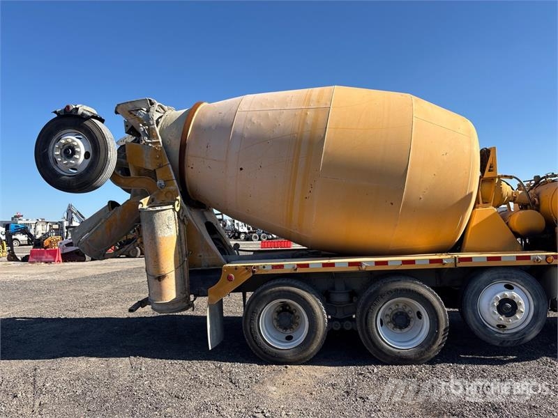Kenworth T800 6x4 Mixer Truck Betonmischer