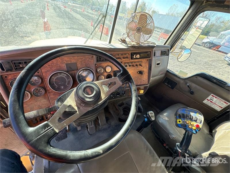 Kenworth T800 6x4 Mixer Truck Betonmischer