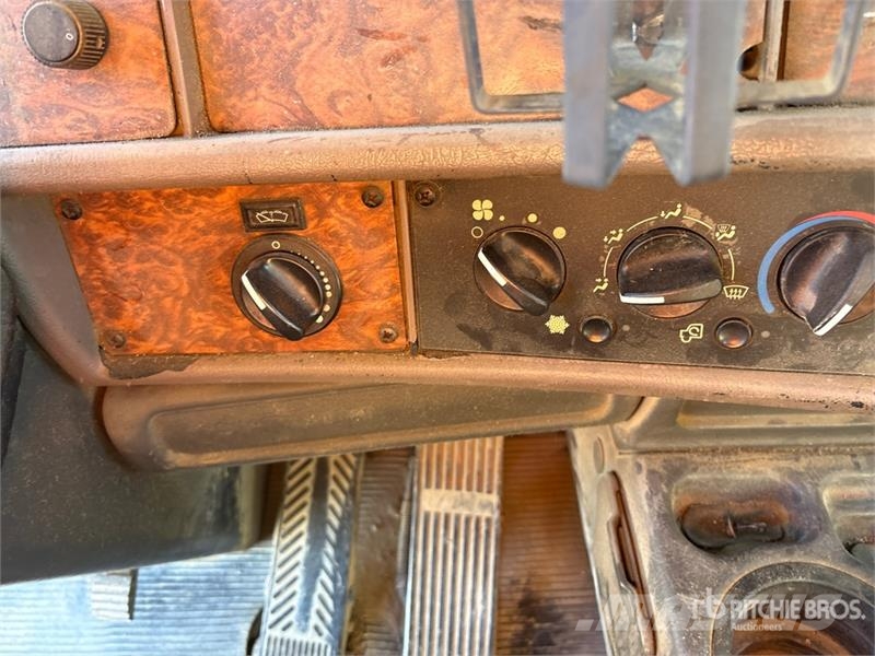 Kenworth T800 6x4 Mixer Truck Betonmischer