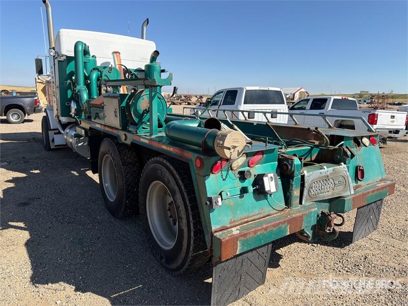 Kenworth T800 6x4 Sleeper Cab and Chassis (Inoperable) Kabine in notranjost